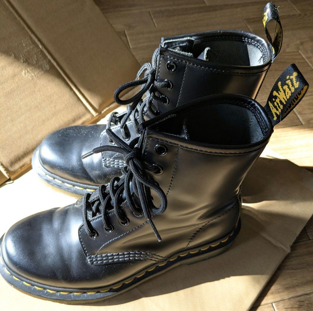 Dr.Martensドクターマーチン　8ホール　UK4ブラック23センチ　ブーツ