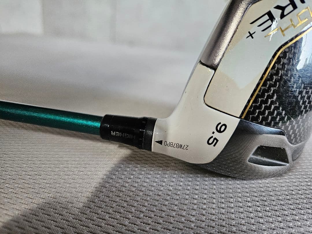 テーラーメイド　ステルスグローレプラス9.5 シャフトフジクラNXグリーン