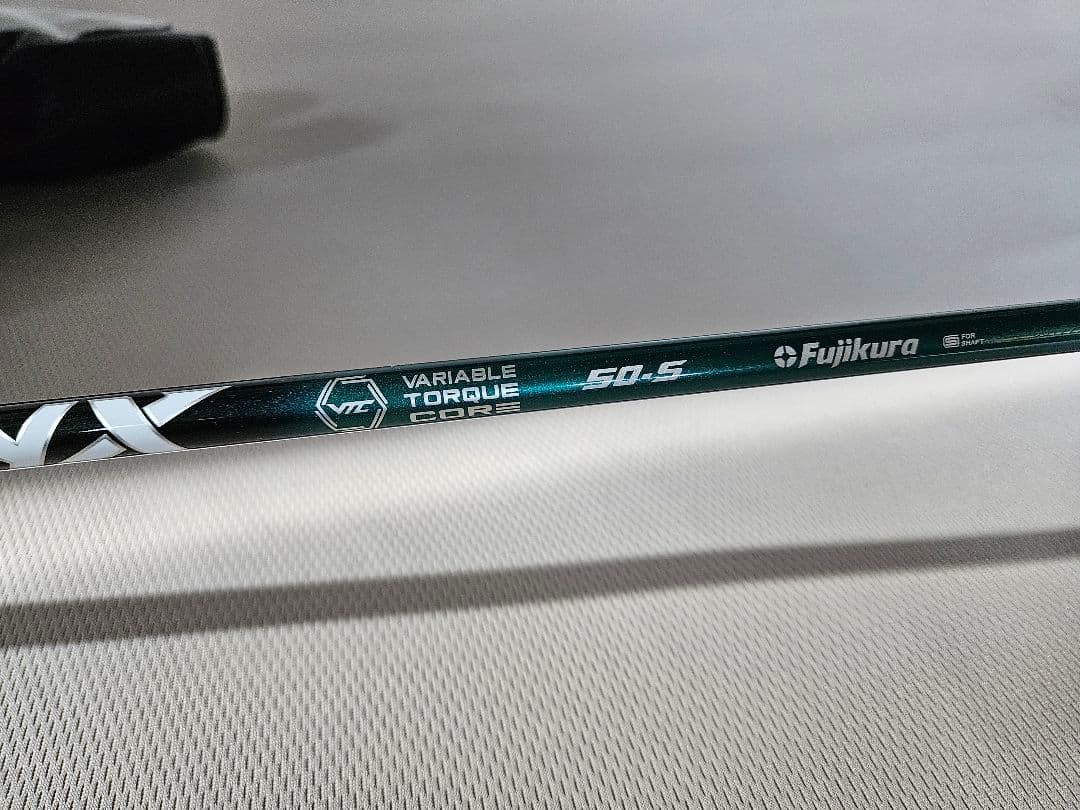 テーラーメイド　ステルスグローレプラス9.5 シャフトフジクラNXグリーン