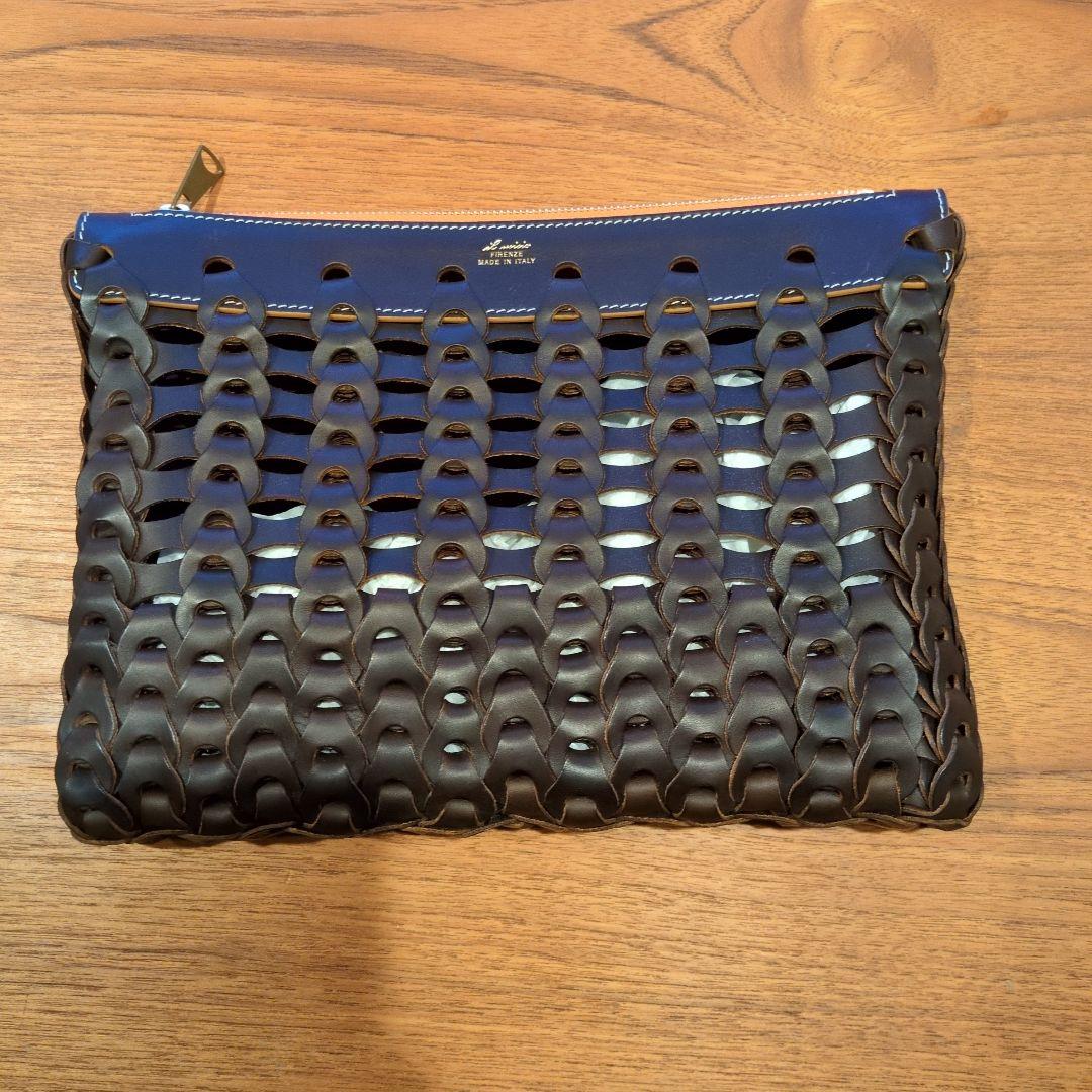 il micio イルミーチョ　BOHOブラウン　 編み込み クラッチバッグ