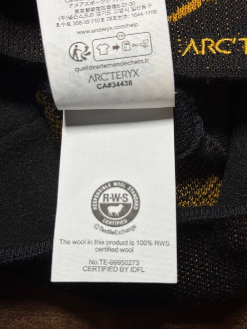ARC'TERYX ニット帽 ブラック/イエロー