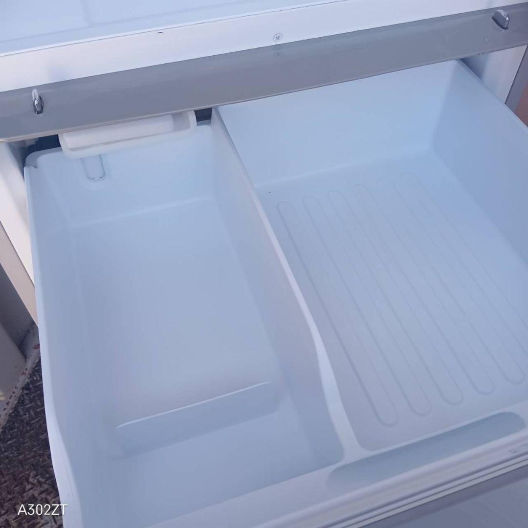 1609 訳あり特価品　SHARP　大型冷蔵庫　350L