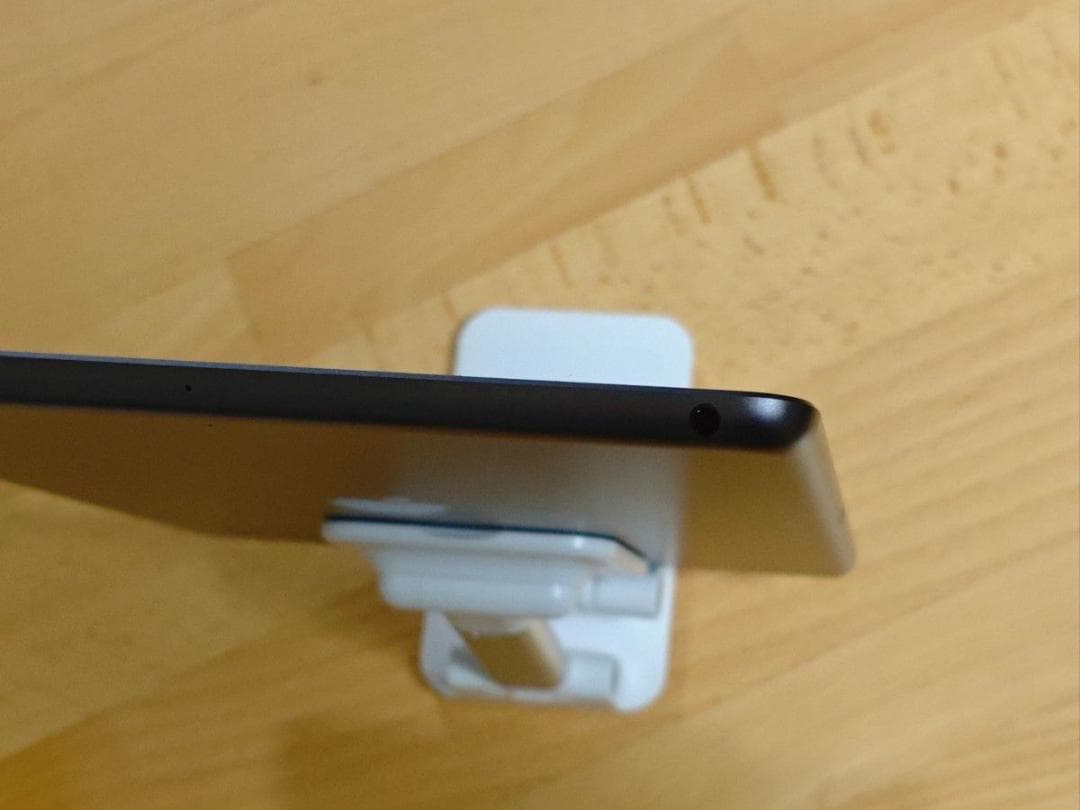 iPad 第9世代 64GB Wi-Fiモデル スペースグレイ