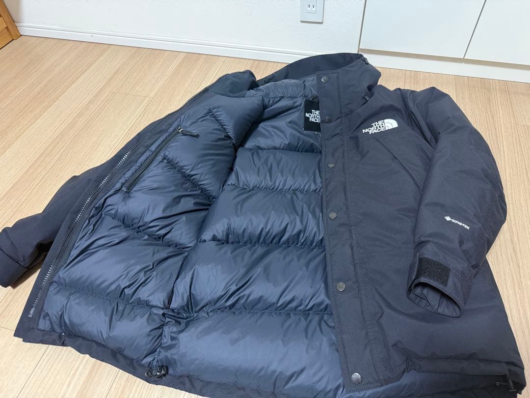 マウンテンダウンジャケット　THE NORTH FACE ブラックＮＤ92237
