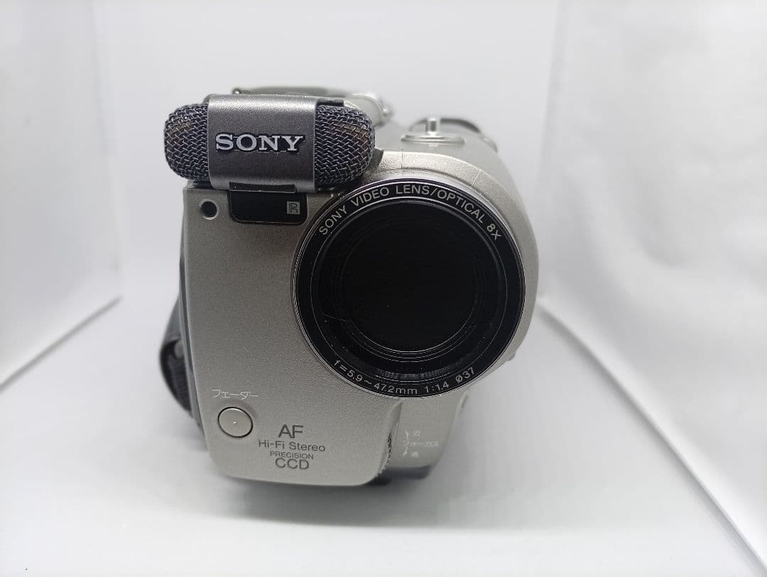 動作品　SONY Hi8ビデオカメラ　Handycam CCD-TR2