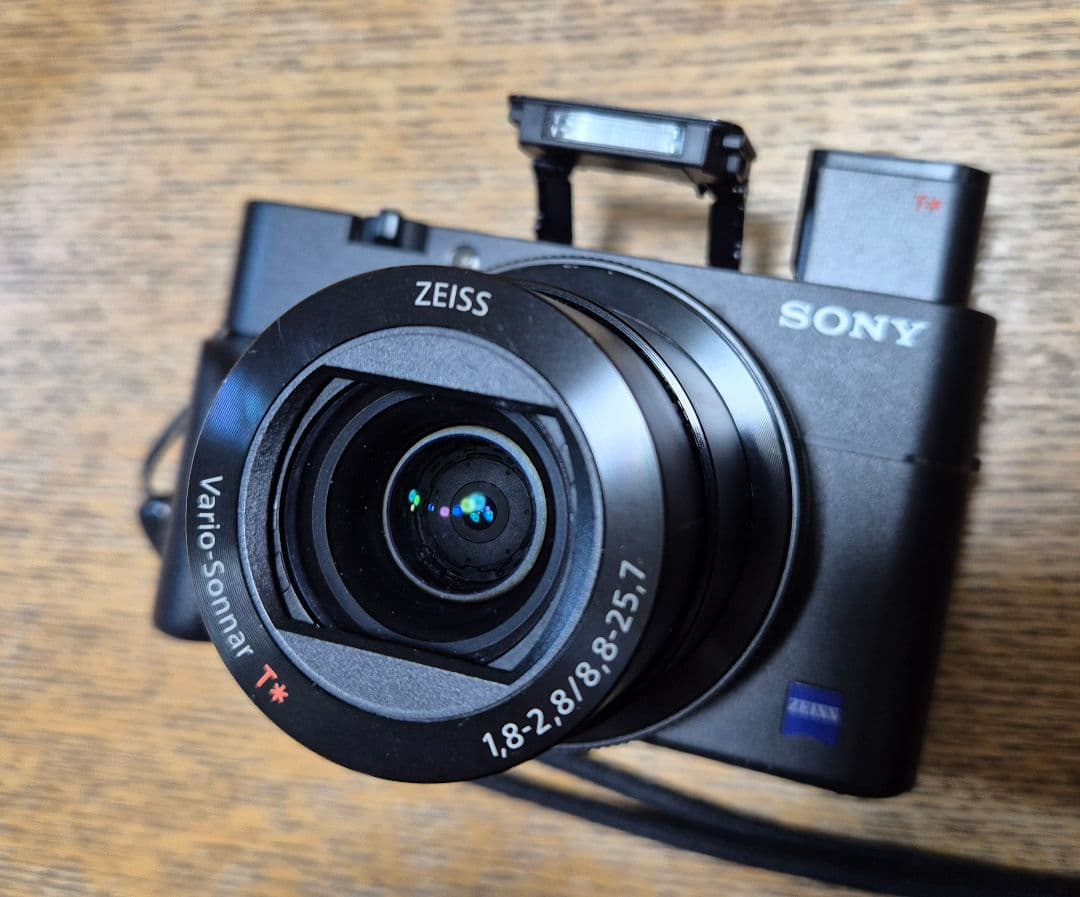 デジタルカメラ SONY DSC-RX100M5 CyberShot