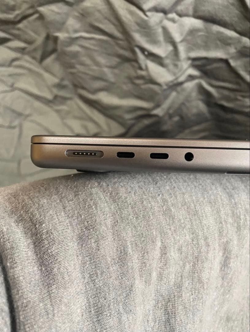 MacBook Pro 2021 M1 16GB 14インチ スペースグレー