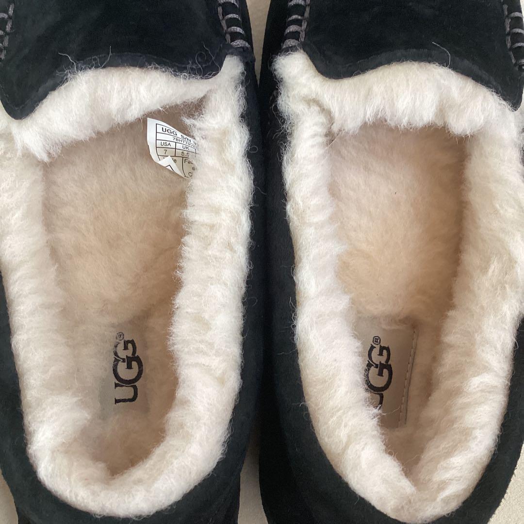 UGG モカシン　ブラック