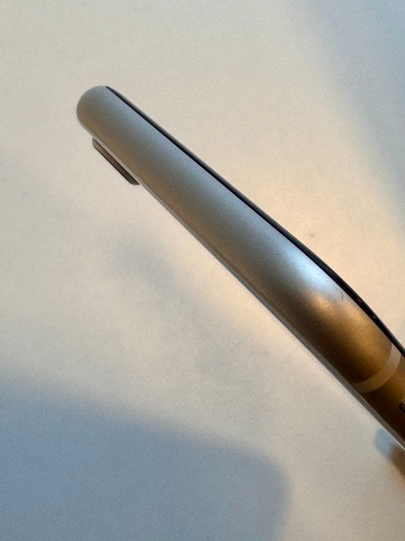 【美品】Apple iPhone SE3 ホワイト バッテリー残量100%