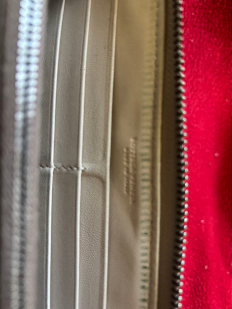 BOTTEGA VENETA ゴールド編み込み長財布