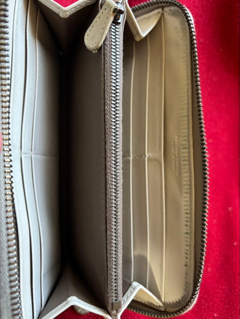 BOTTEGA VENETA ゴールド編み込み長財布