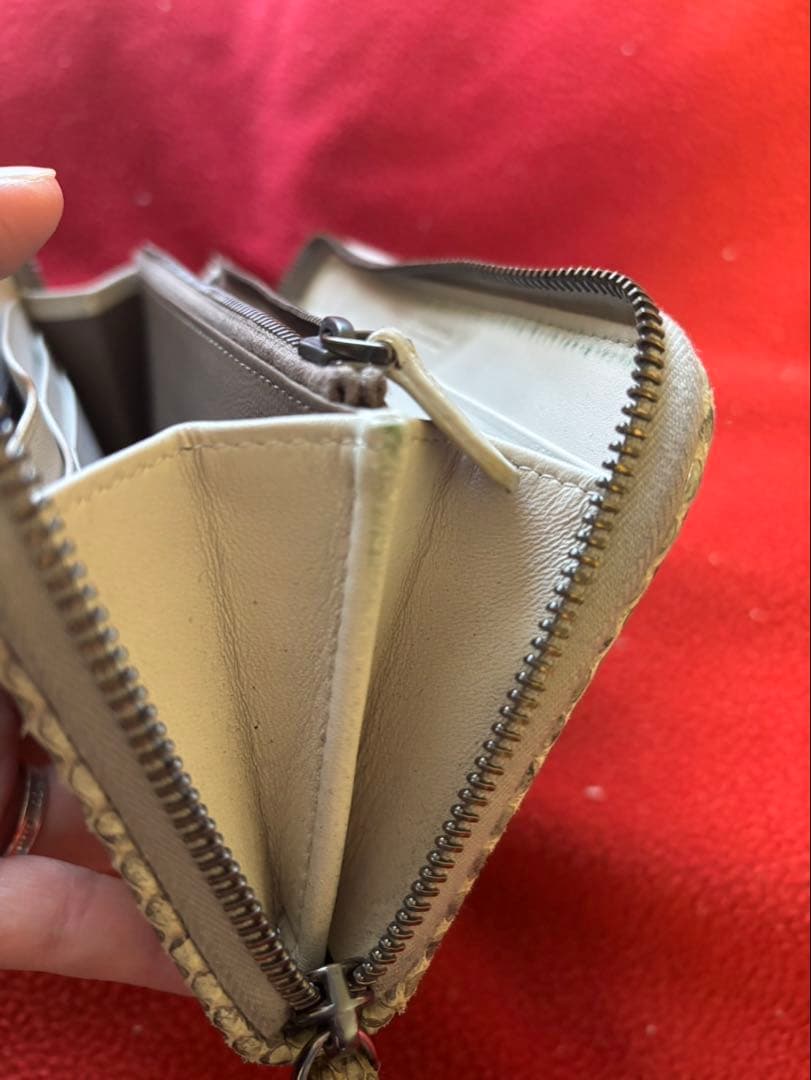 BOTTEGA VENETA ゴールド編み込み長財布