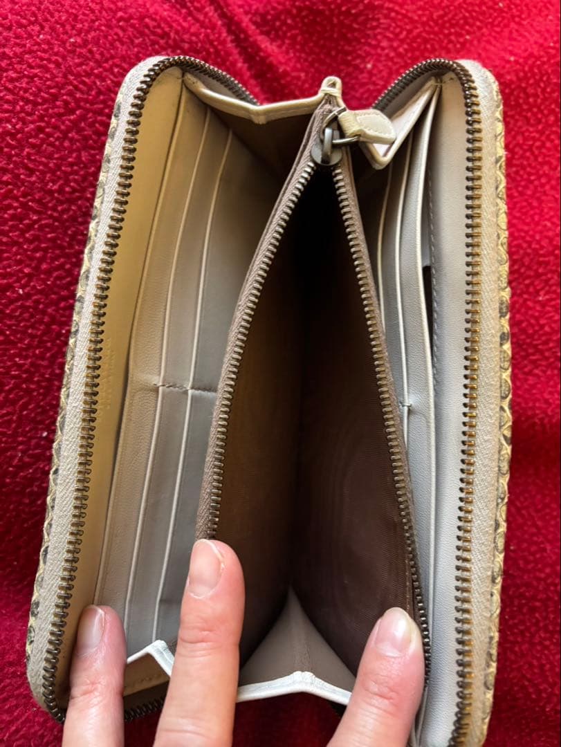 BOTTEGA VENETA ゴールド編み込み長財布