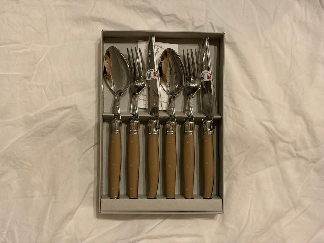 【新品・未使用】LAGUIOLE ライヨール　カトラリーセット 6本