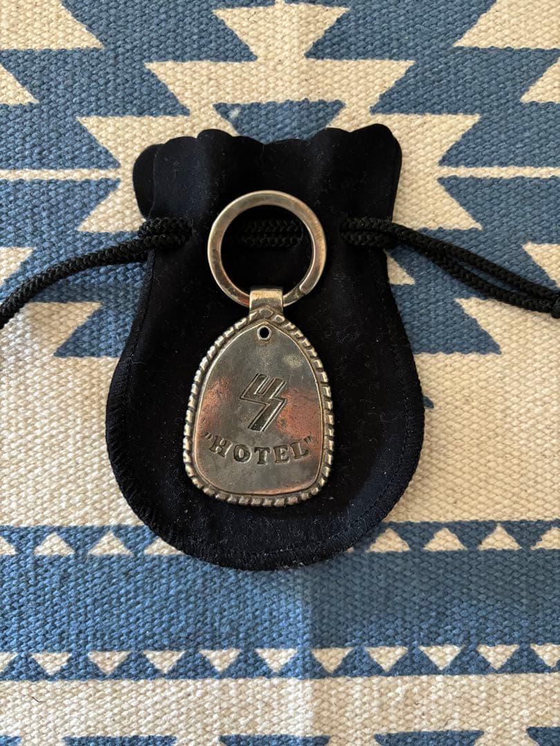 HOTELという名の美容室✖️US コラボキーホルダー　2月末まで