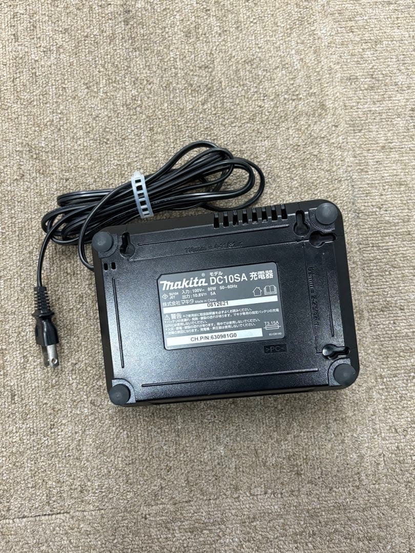 極美品 Makita マキタ CL107FDSHW コードレス掃除機 サイクロン