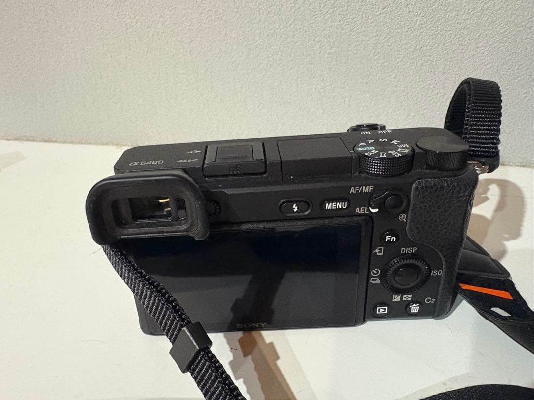 Sony α6400ダブルズームレンズキット