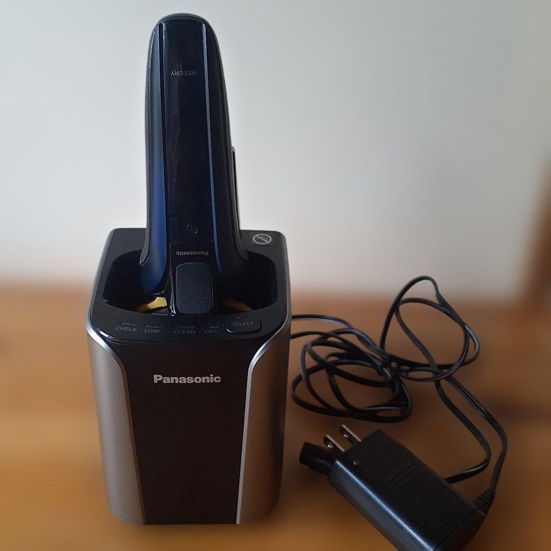 Panasonic メンズ電気シェーバー ES-CLV7T 20年製　充電洗浄台