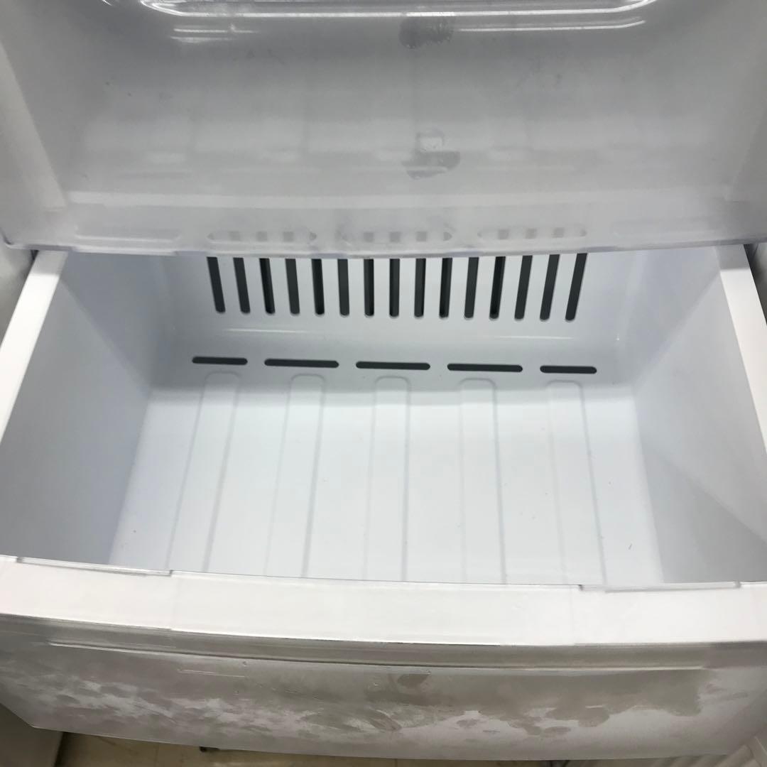 三菱ノンフロン冷凍庫 MF-U14D-B1 黒 2019年製