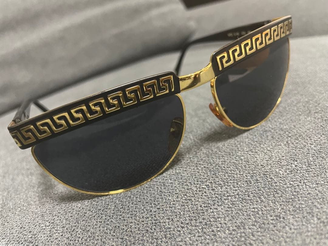 本物　ジャンニヴェルサーチ　GIANNI VERSACE サングラス