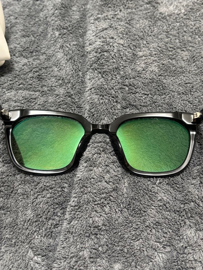 GENTLE MONSTER LILIT グリーン　正規品　付属品、ショッパー付