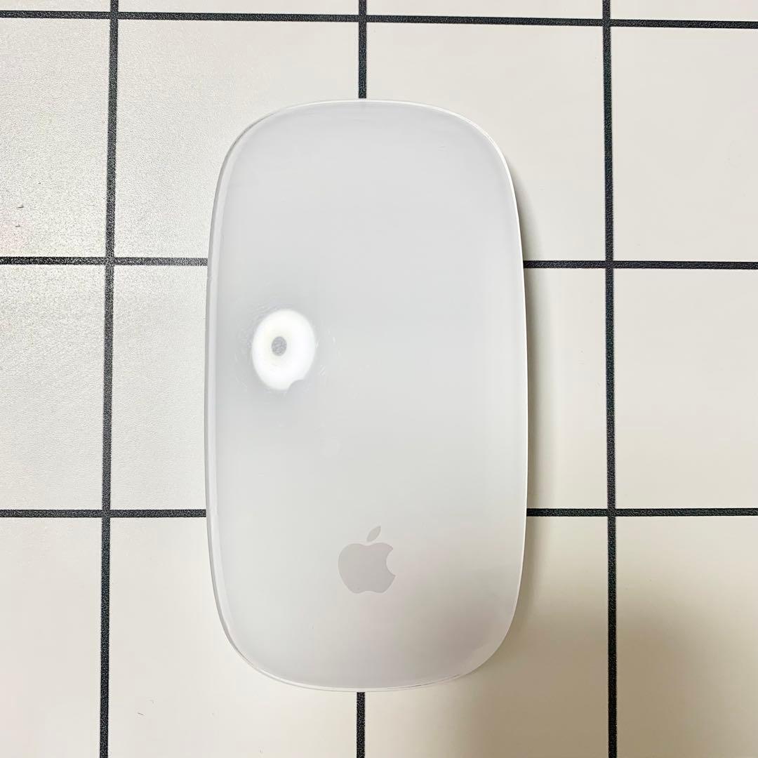 Apple iMac (21.5-inch, 2017) 本体