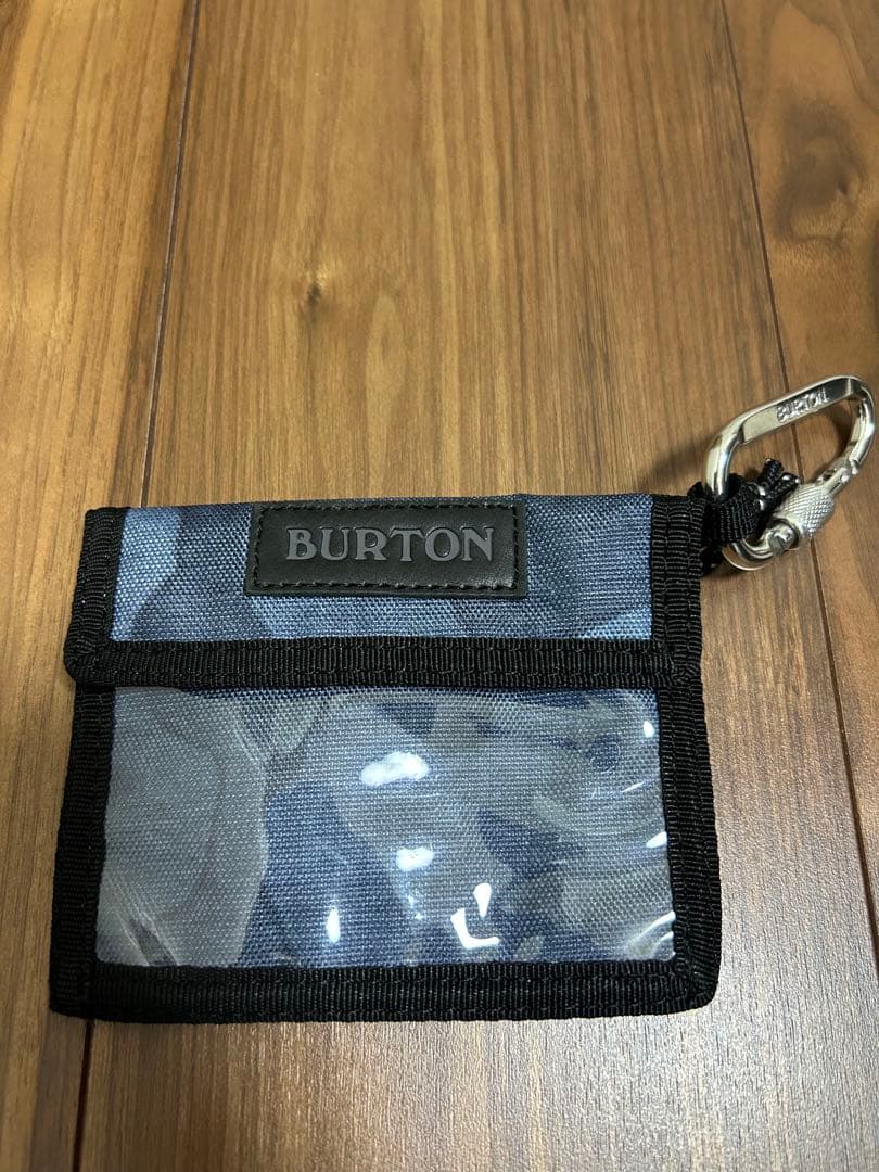 ☆BURTON☆ バートン　ウェア上下　ニット帽　手袋　5点セット　レディース