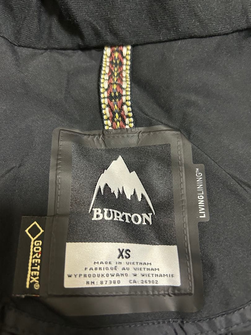 ☆BURTON☆ バートン　ウェア上下　ニット帽　手袋　5点セット　レディース