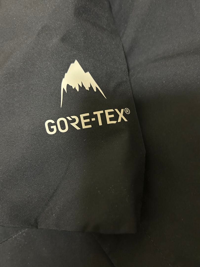 ☆BURTON☆ バートン　ウェア上下　ニット帽　手袋　5点セット　レディース