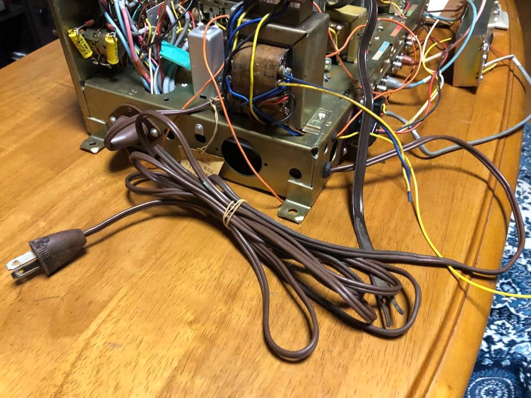 1960年代 日立Hi-Fi ステレオラジオからの取出し真空管アンプ　動作未確認