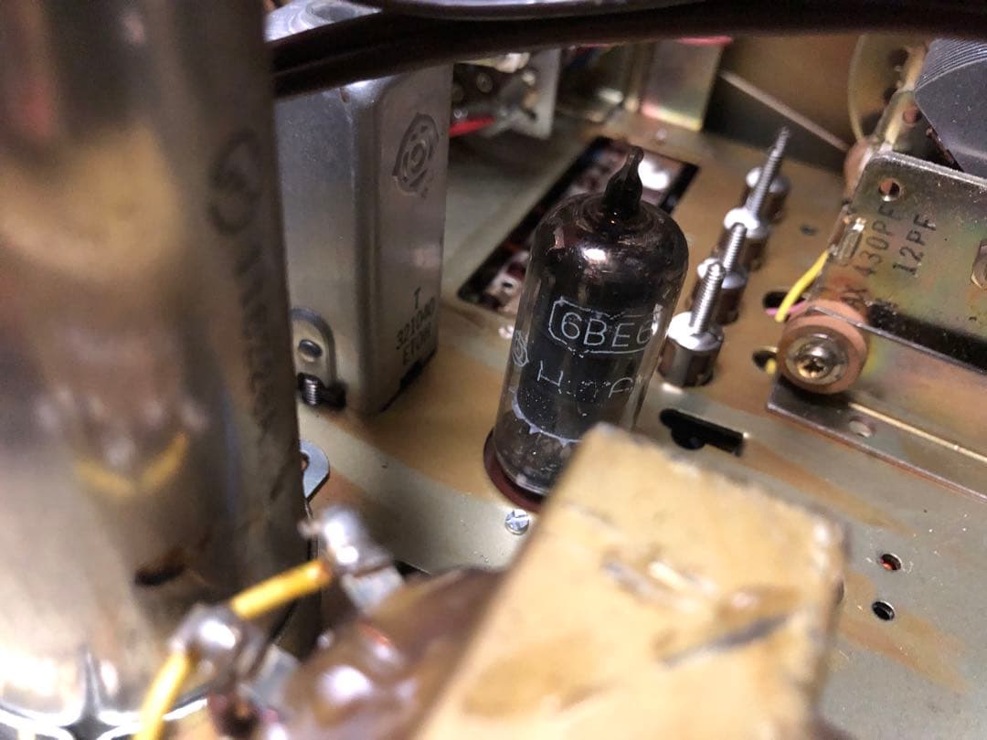 1960年代 日立Hi-Fi ステレオラジオからの取出し真空管アンプ　動作未確認