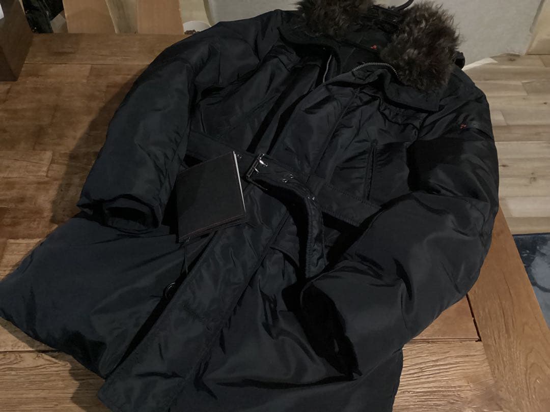 麻*衣様 極美品‼️ 売り切ります‼️ PEUTEREY REVENGE ダウン