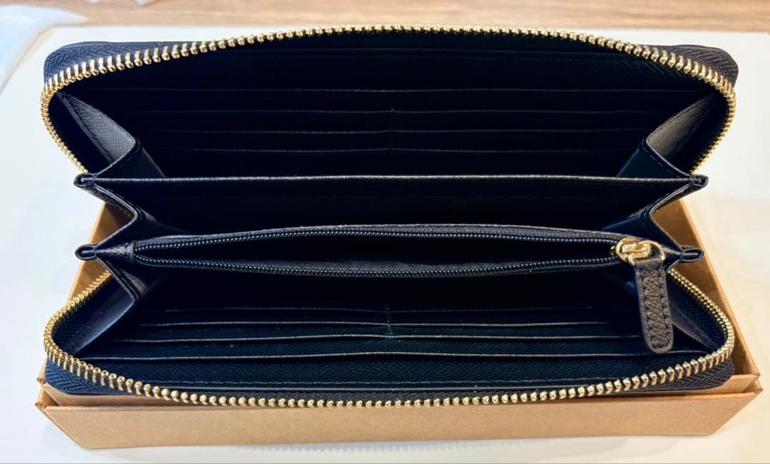 COACH コーチ　ブラック　長財布