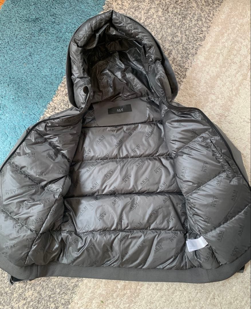 グレー ダウンジャケット 新品未使用 Lサイズ