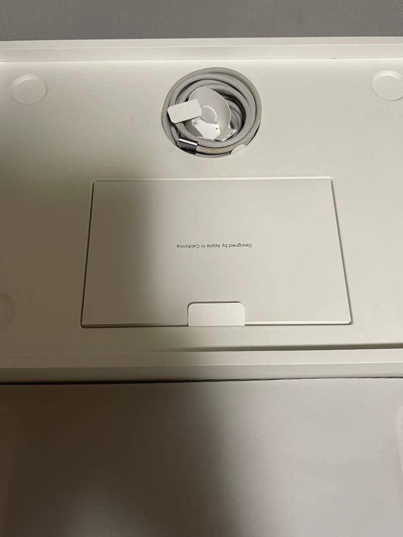 MacBook Air M2 8G 256GB 13.6インチ シルバー