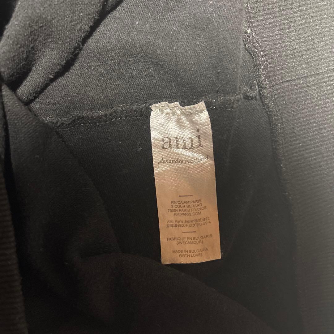 ami ハート刺繍 黒セーター