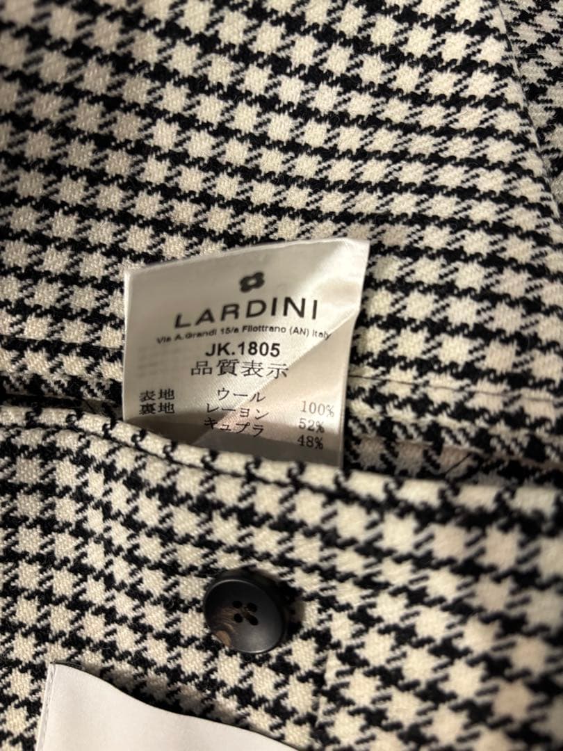 ナナオ最終ラスト1点大人気LARDINIジャケット52サイズ