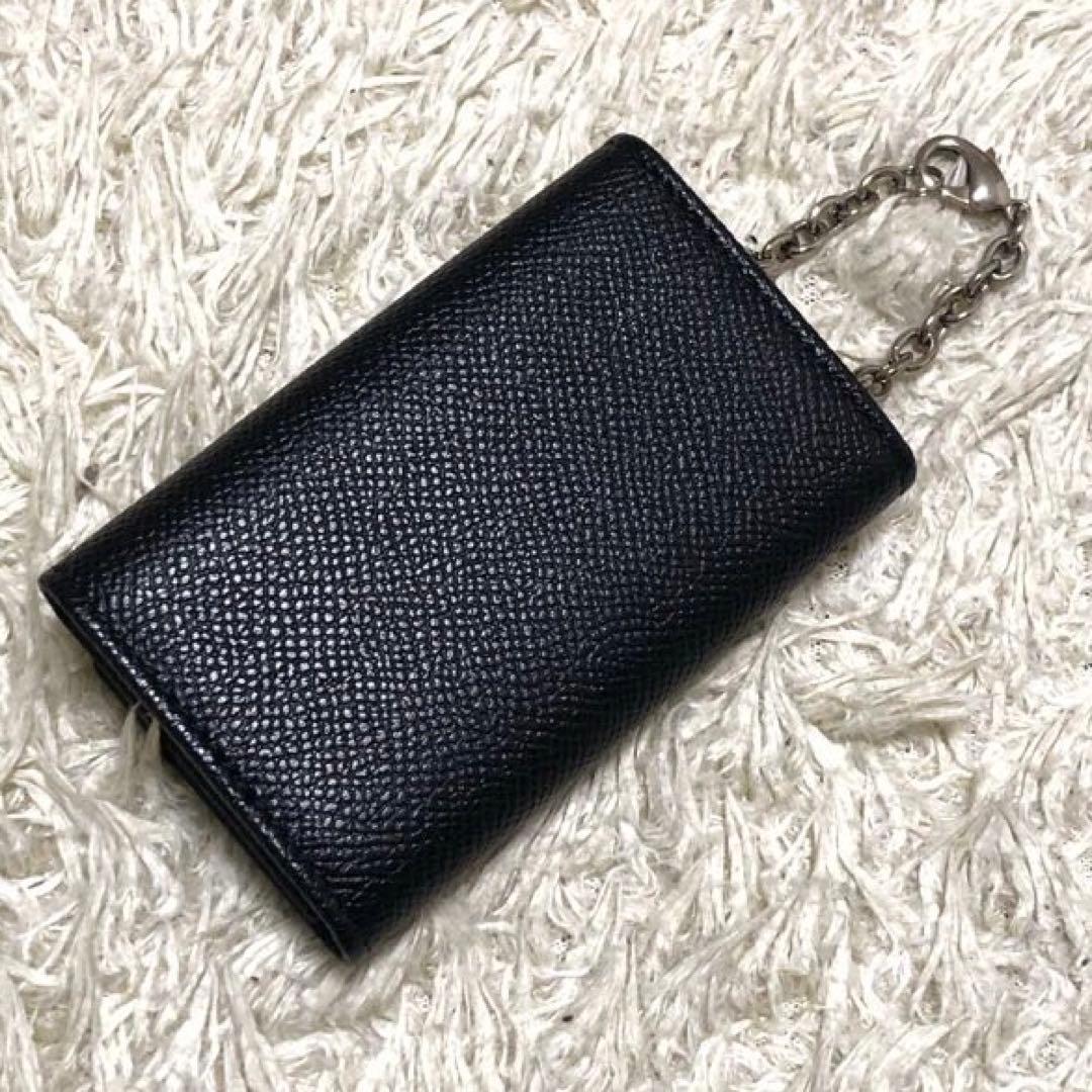 未使用✨ブルガリ レザー　6連 キーケース ロゴ　チェーン付　ブラック メンズ