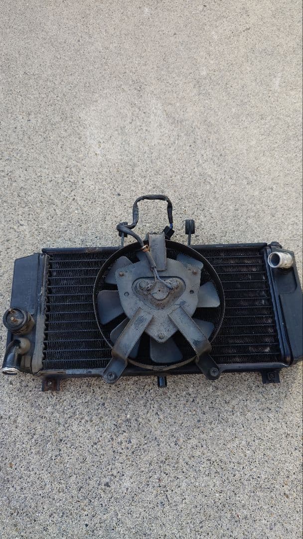 ZRX400 前期純正ラジエターセット