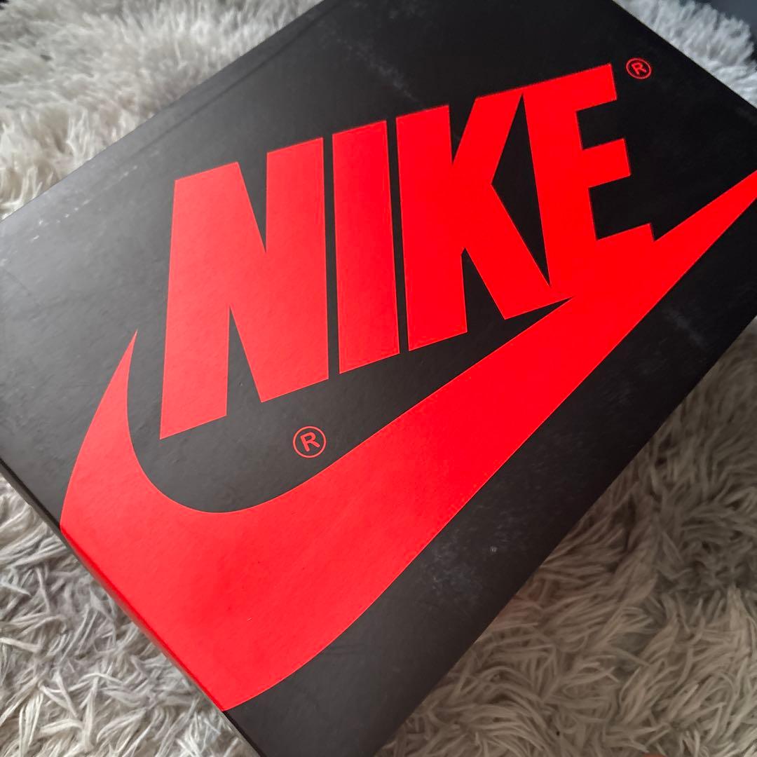 a*i様 Nike Air Jordan 1 Retro Low Chicago