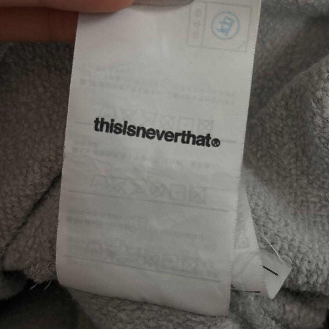 f*u様 【美品.⋆⟡】thisisneverthat 刺繍 トレーナー スウェ