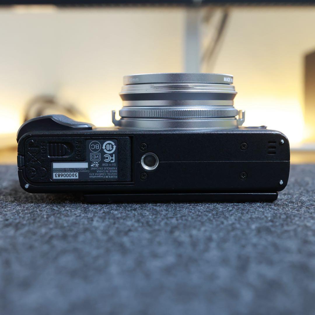 富士フィルム FUJIFILM X70 ≪付属品多数≫