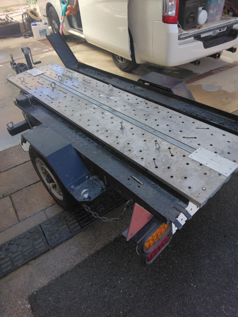 軽トレーラー　バイクトレーラー　令和8年4月まで車検あり