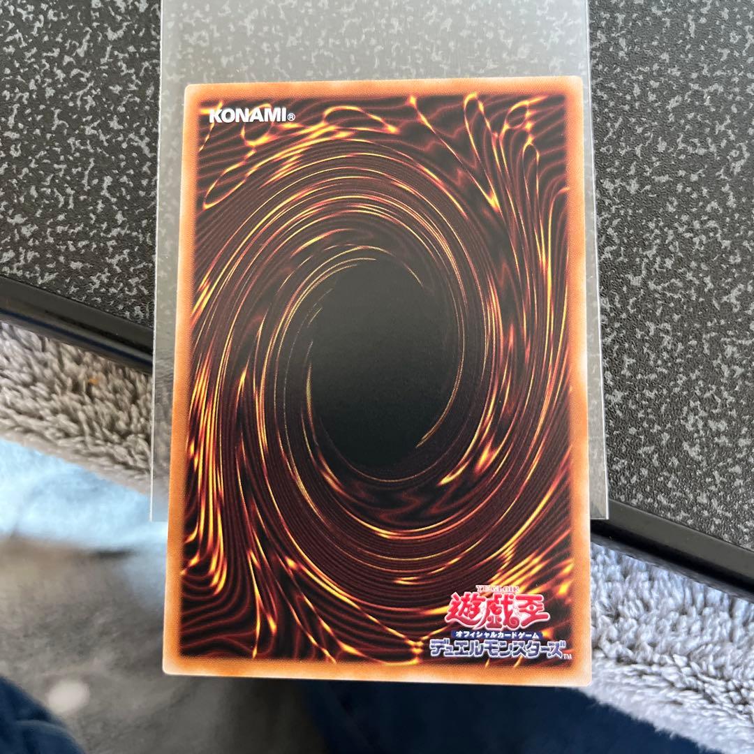 ブラックマジシャンガール　スタンプエディション　プリズマティックシークレットレア