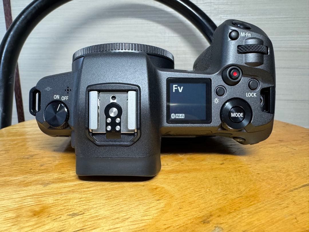 Canon EOS R 美品　ショット数1000以下