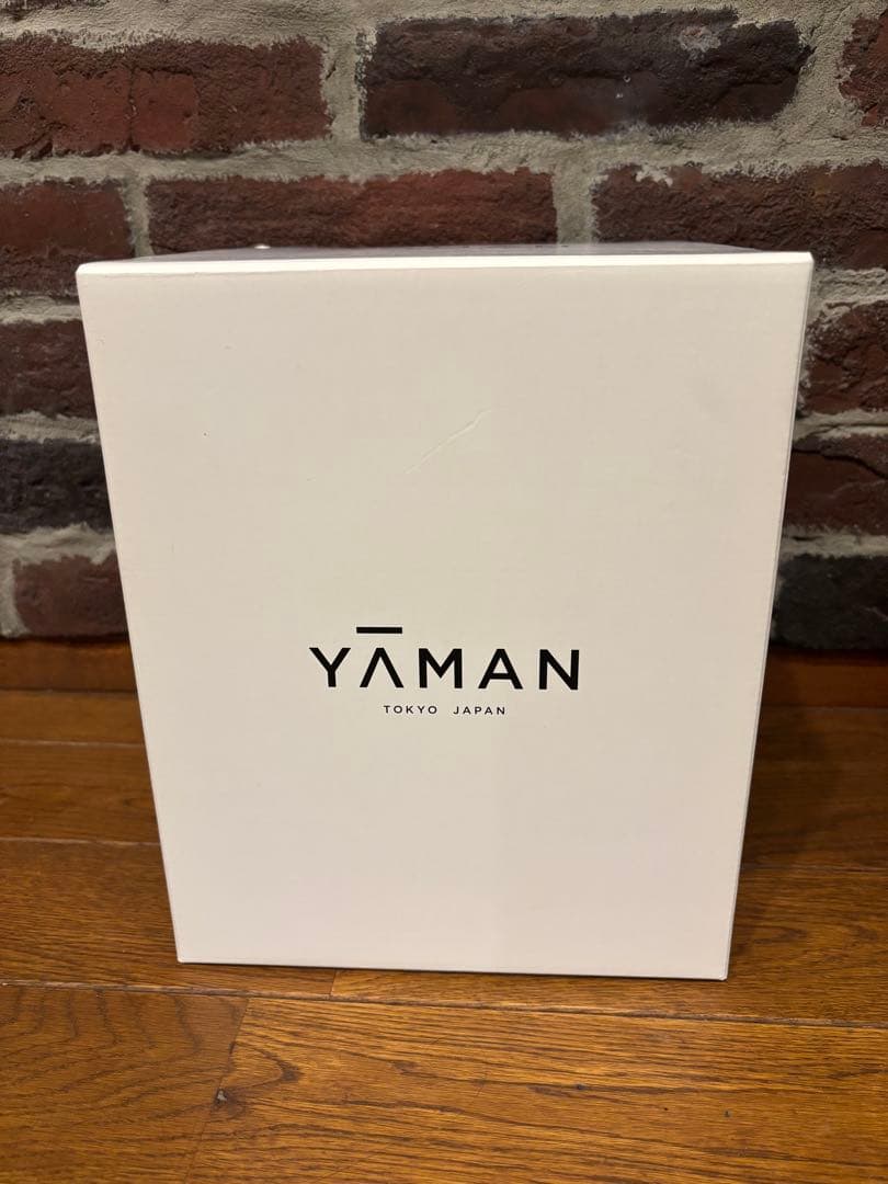 YA-MAN フォトフェイススチーマー　ヤーマン IS100P 美顔器