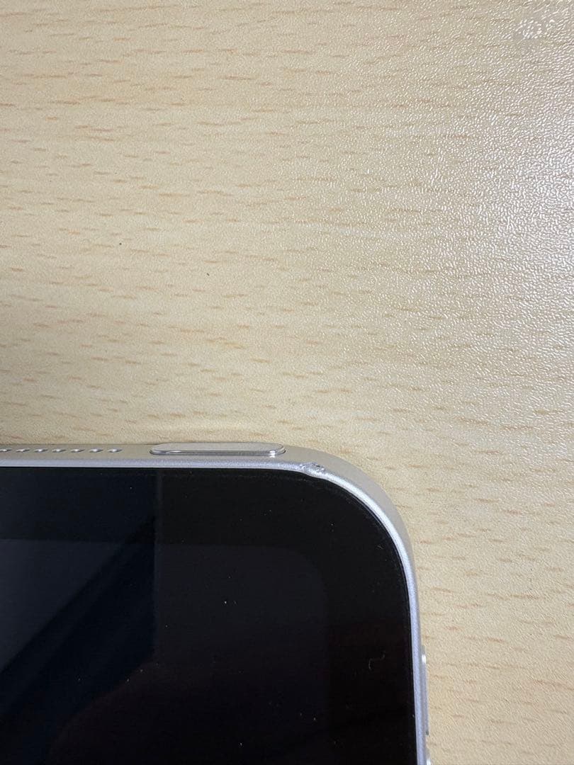 【美品】iPad第10世代 64GB Wi-Fi シルバー 箱ありバッテリー良好