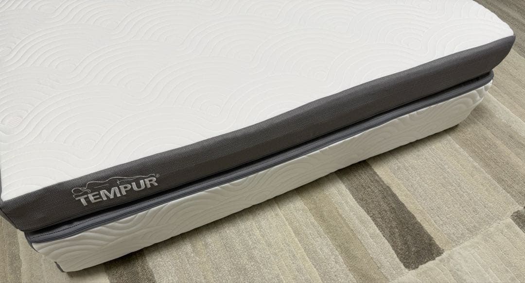 テンピュール　マットレス　ワン　リュクス　フトン　シングル　折りたたみ