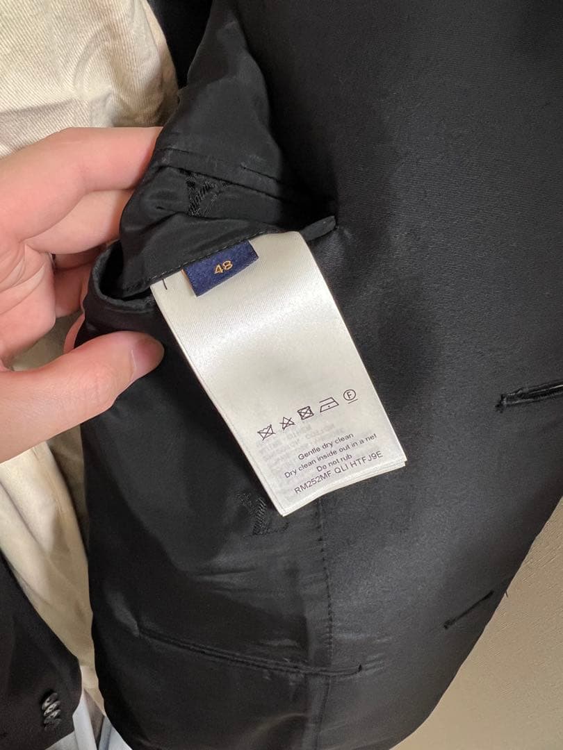 スパンコールエンブロイダリー カラーレスジャケット ブラック　ルイヴィトン