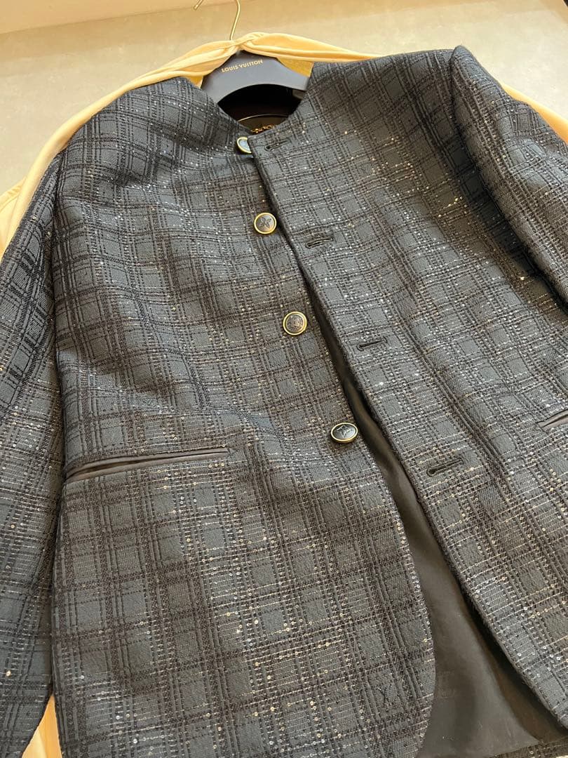 スパンコールエンブロイダリー カラーレスジャケット ブラック　ルイヴィトン